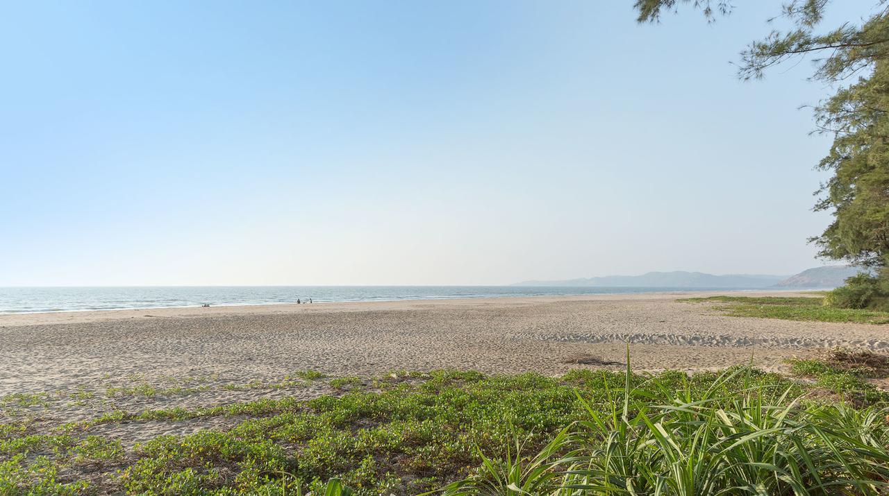 Blue Ocean Sands - On The Beach Kumta Bagian luar foto